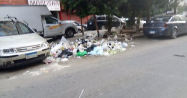 شكوى من انتشار القمامة أمام كنيسة العذراء بالزيتون.. ومطالب بتوفير صناديق