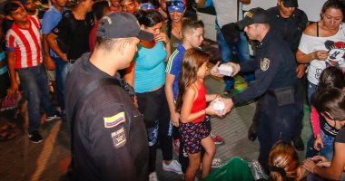 مقتل سيدة وإصابة 12 آخرين في اشتباك مع قوات الأمن الفنزويلية 