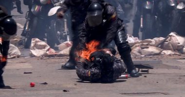 الاستخبارات الفنزويلية تعتقل زعيمين معارضين بعد وضعهم تحت الإقامة الجبرية