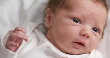 5 نصائح للعناية بشعر الرضيع 