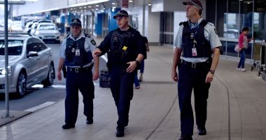 الشرطة الأسترالية تتهم مواطنا بالتورط فى مخطط لتفجير طائرة