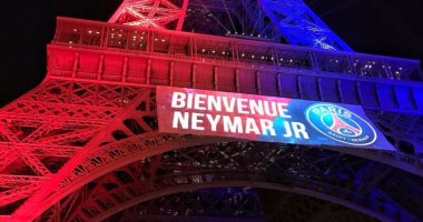 بالفيديو.. برج إيفل يحتفل بنيمار نجم باريس سان جيرمان الجديد