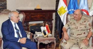 الفريق محمود حجازى يلتقى غسان سلامة المبعوث الأممى لدى ليبيا