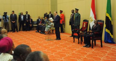بالصور.. نص كلمة الرئيس السيسى خلال المؤتمر الصحفى المشترك مع الرئيس التنزانى