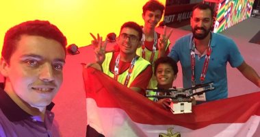 مصريون يحققون المركز الثانى فى بطولة العالم للروبوت فى بكين