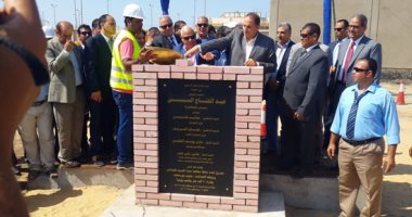بالصور.. وزير البيئة ومحافظ بورسعيد يضعان حجر أساس محطة معالجة المخلفات