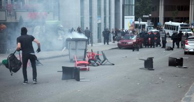 إشتباكات بين الشرطة والشباب فى شوارع باريس