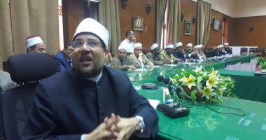 وزير الأوقاف يدعم محافظة الوادى الجديد بـ9 ملايين جنيه لإحلال 4 مساجد