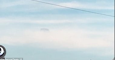 بالفيديو.. رصد جسم غريب يحلق بسماء الفلبين