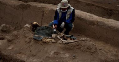 العثور على رفات عمال صينيين من القرن الـ19 بهرم أثرى فى بيرو