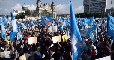 بالصور.. استمرار الاحتجاجات فى جواتيمالا ضد الرئيس جيمى موراليس