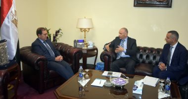 وزير البترول يبحث مع ممثلى شركة بيكر أند هيوز زيادة استثماراتها بمصر