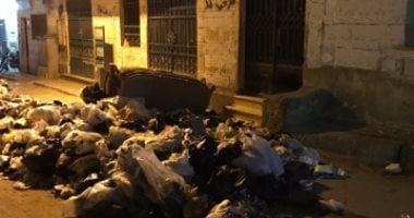 القمامة تحاصر مركز صحة الأسرة بالوراق والأهالى يستغيثون