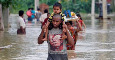 بالصور.. فيضانات موسمية فى الهند تعزل مئات القرى النائية