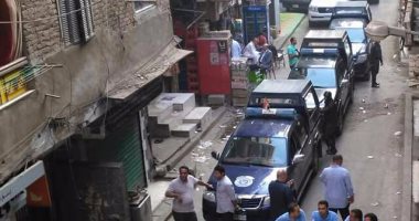 ضبط 5 أشخاص هاربين من أحكام قضائية خلال حملة على قرية حمردوم فى قنا 