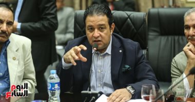 النائب علاء عابد يسأل وزير الرى بالبرلمان حول تبوير 10 آلاف فدان 