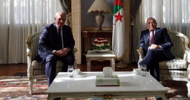 العرابى يلتقى رئيس البرلمان الجزائرى لبحث آليات دعم مشيرة خطاب فى اليونسكو