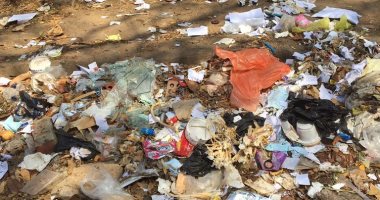 قارئة تشكو من انتشار القمامة فى مدينة نصر