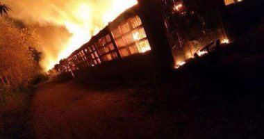 إصابات إثر حريق بسوق فى مدينة بيشاور الباكستانية