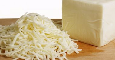 مع إنها تحتوى على الكالسيوم.. الجبنة الشيدر ترفع خطر الإصابة بالسرطان