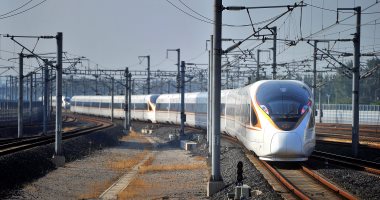 الصين ترفع سرعة القطارات الطلقة على خط بكين- شنغهاى لـ 350 كيلومترا
