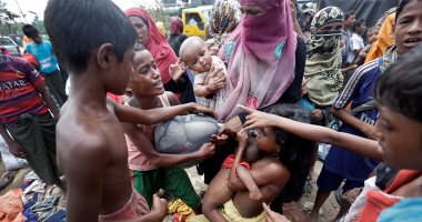 بنجلادش تعتزم إنشاء أكبر مخيم لإيواء 800 ألف لاجئ من أقلية الروهينجا المسلمة