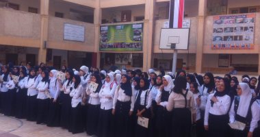 معلمو الدقهلية للطلاب فى أول يوم دراسة: "مصر تنتظركم وتنتظر إبداعكم"
