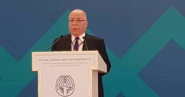 وزير الثقافة من قيرغيزستان: الدولة المدنية والعلمانية بمعنى واحد.. ولا تحمل عداء للدين 