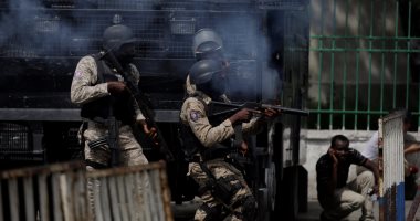 بالصور.. اشتباكات عنيفة بين شرطة هايتى ومحتجين ضد الحكومة
