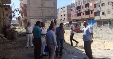 تنفيذ قرارات إزالة لعقارين مخالفين والتحفظ على معدات ومواد البناء بالإسكندرية