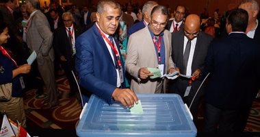 بالفيديو والصور.. بدء التصويت لاختيار أعضاء المكتب السياسى فى انتخابات دعم مصر