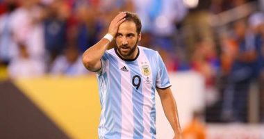 استبعاد هيجواين من قائمة الأرجنتين فى مباراتى التأهل إلى كأس العالم