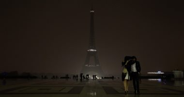 إغلاق برج إيفل بعد مشاركة موظفيه فى الإضراب العام بباريس