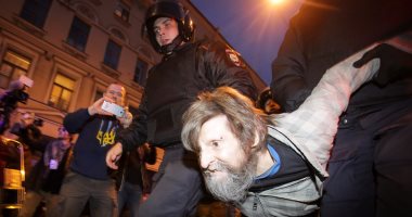 بالصور.. الشرطة الروسية تعتقل عشرات المعارضين فى أماكن متفرقة من البلاد