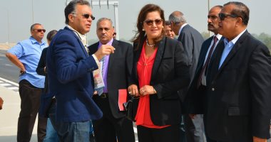 وزير النقل خلال تفقده "شبرا - بنها": الطريق أصبح جاهز للافتتاح الرسمى