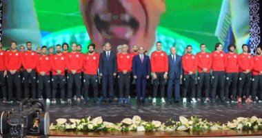 رئيس الاتحاد الآسيوى يهنئ أبو ريدة بالتأهل إلى كأس العالم