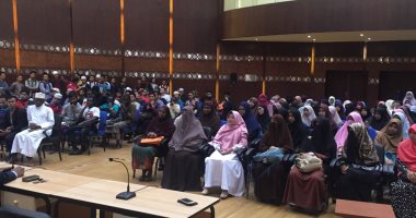 تخريج 1200 طالب من مركز الأزهر لتعليم اللغة العربية