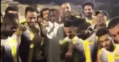 بالفيديو.. اتحاد جدة يحتفل بكهربا بعد وصول الفراعنة إلى المونديال 