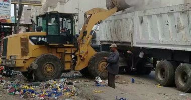 متابعة أعمال النظافة ومبادرة «طور شارعك» بحى شرق شبرا الخيمة