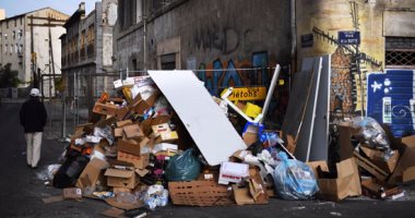 القمامة تملئ شوارع مدينة مارسيليا الفرنسية