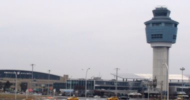 فتح مطار لاجوارديا الأمريكى بعد إغلاقه 30 دقيقة بسبب تهديد بوجود قنبلة