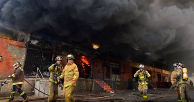 حريق هائل فى نيو مكسيكو الأمريكية وإخلاء سكان قرية 