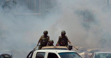 الشرطة الكينية تطلق قنابل الغاز لتفريق محتجين فى كيسومو