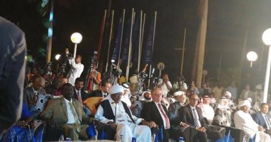 وزير الثقافة يهنئ السودان برفع الحصار الاقتصادى الذى دام 20 عاما