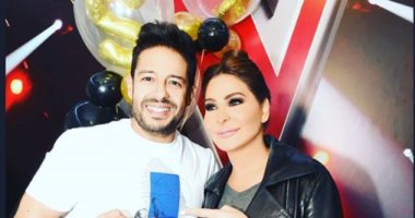 إليسا تنشر صور احتفالها بعيد ميلادها من كواليس "the voice"