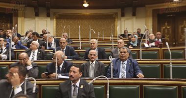 بالصور.. بدء الجلسة العامة للبرلمان لحسم مصير استقالة "قرطام" و"فؤاد" 