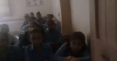  مدرسة النصر الابتدائية بالإسكندرية بدون كهرباء بسبب كارت الشحن