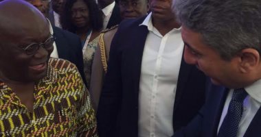 رئيس غانا يثمن دعم مصر لمعرض طيران أكرا ويعزى السيسى فى شهداء الواحات