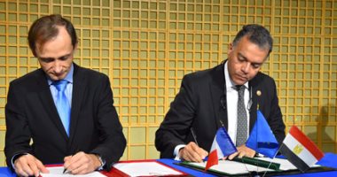 وزير النقل: تنفيذ اتفاقيات السكك الحديدية مع الجانب الفرنسى مطلع 2018