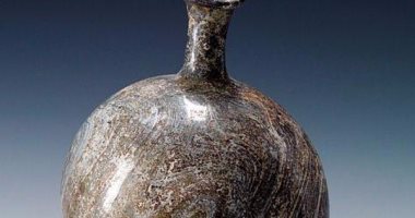 بالصور.. أوانٍ زجاجية فريدة تعود للألف الأول قبل الميلاد بالسعودية